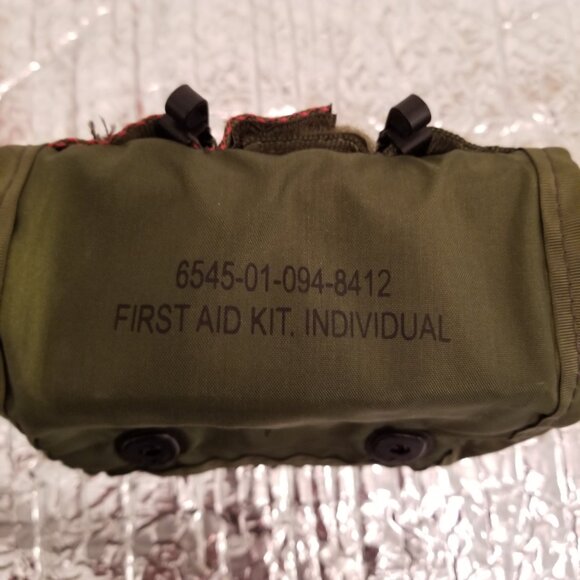 Vintage (1990) Military Issued Stocked First Aid Kit - Picture 7 of 10